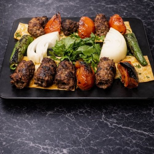 Domatesli Kebap